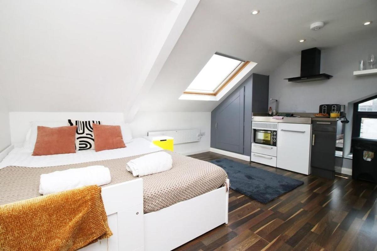 Chic & Trendy Studio Cardiff Exterior foto